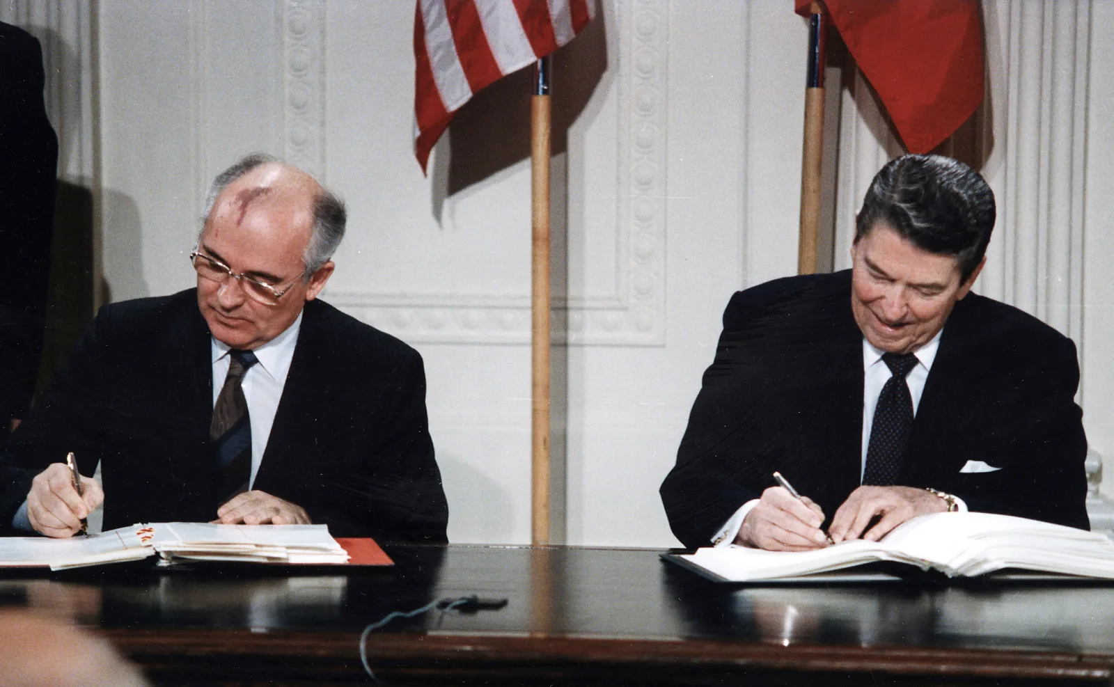 Reagan and Gorbachev signing the INF Treaty, 1987